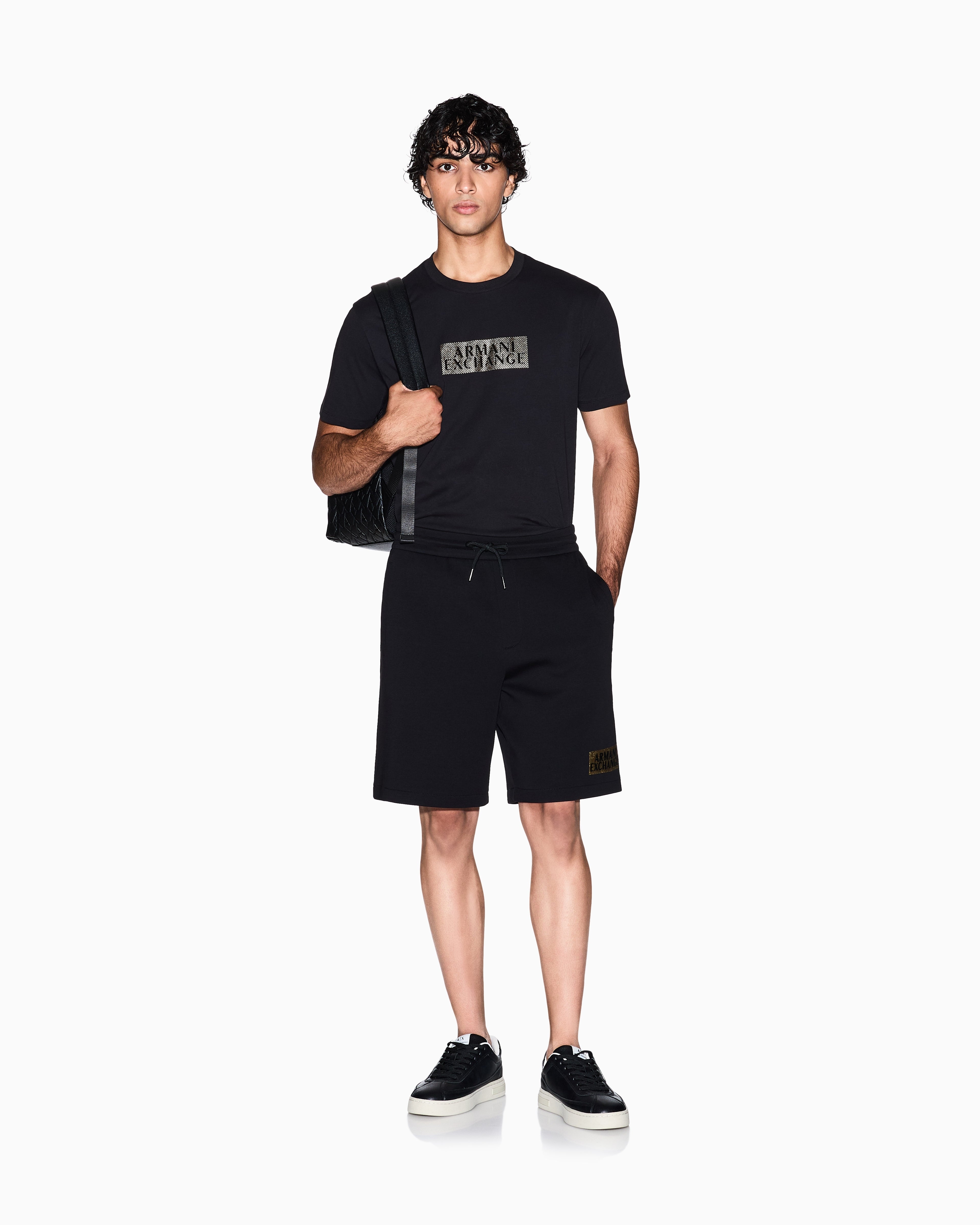Armani Exchange Calcao Shorts Xm001887 Af10818 Blk Gold Preto Ouro_shot2