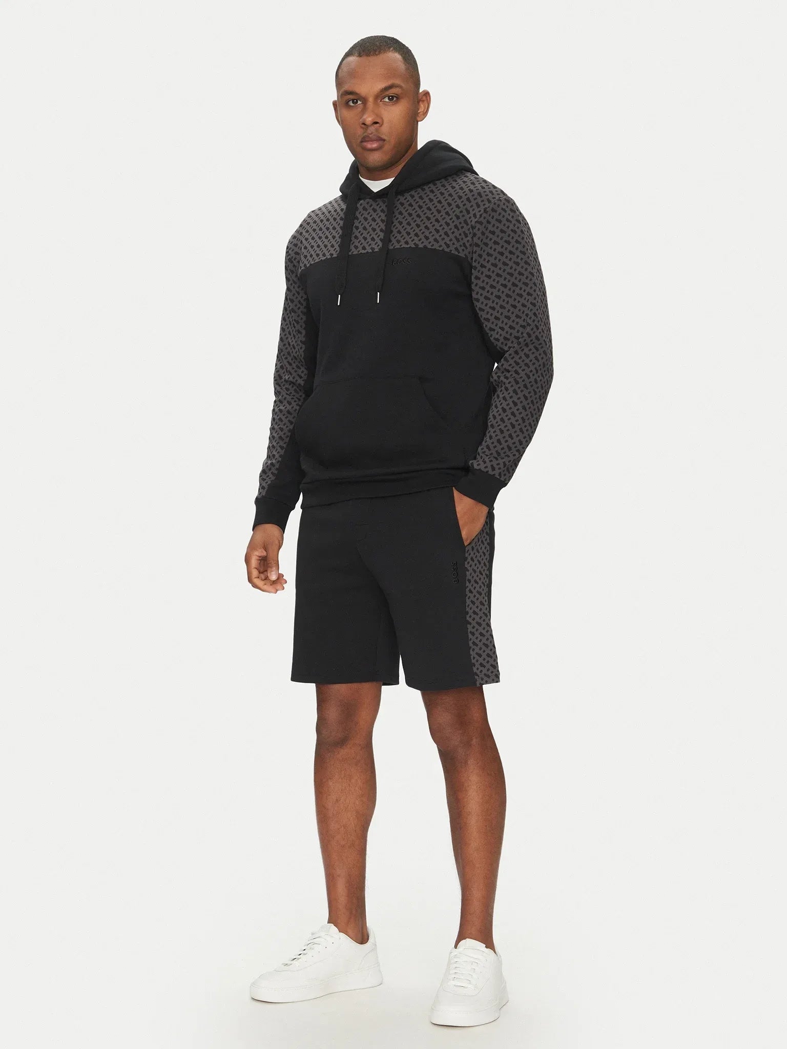 Boss Calcao Shorts Luke Shorts Black Preto_shot2