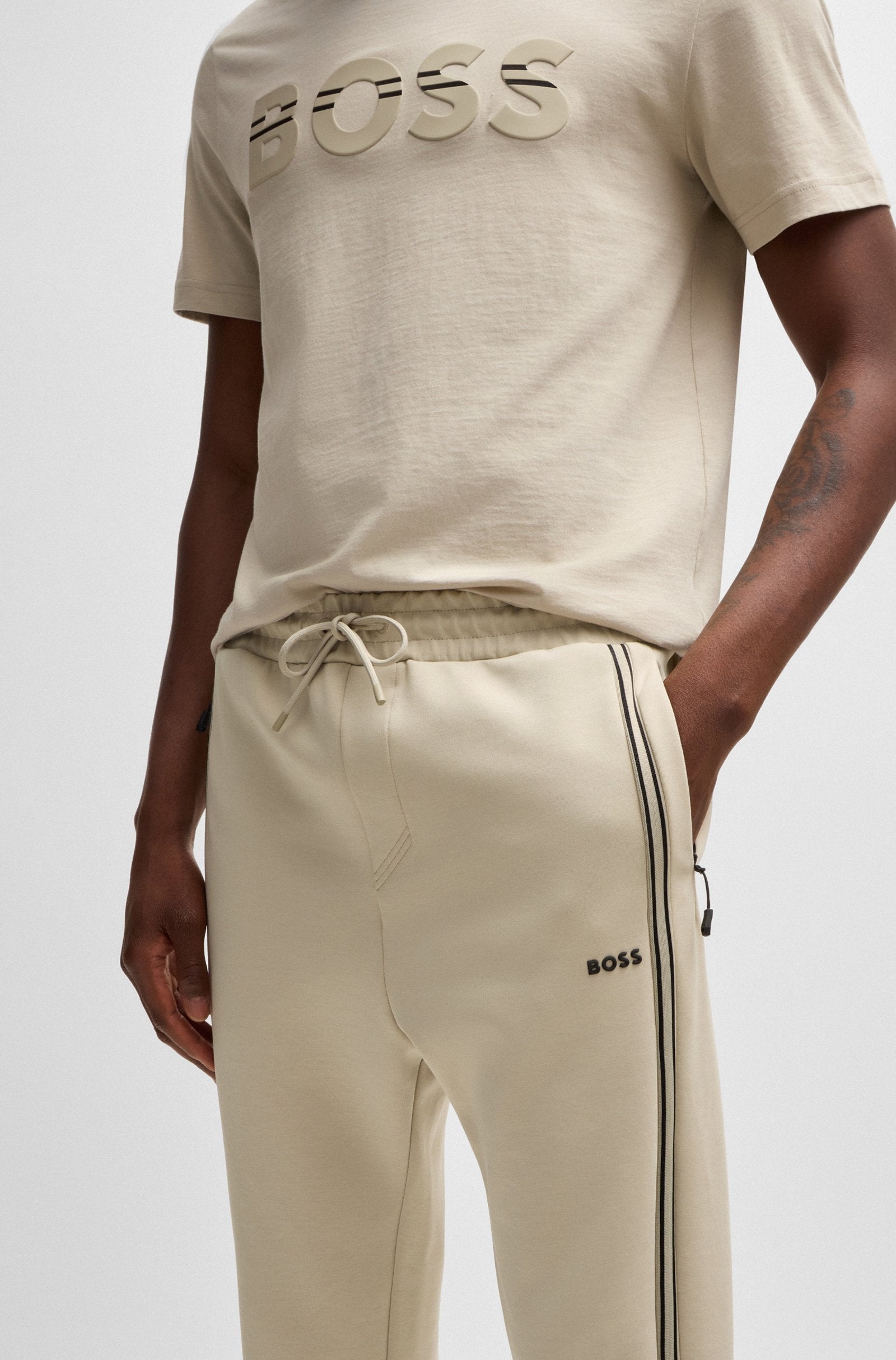 Boss Calcas Training Pants Hadiko 1 50523 Beige Beige_shot4