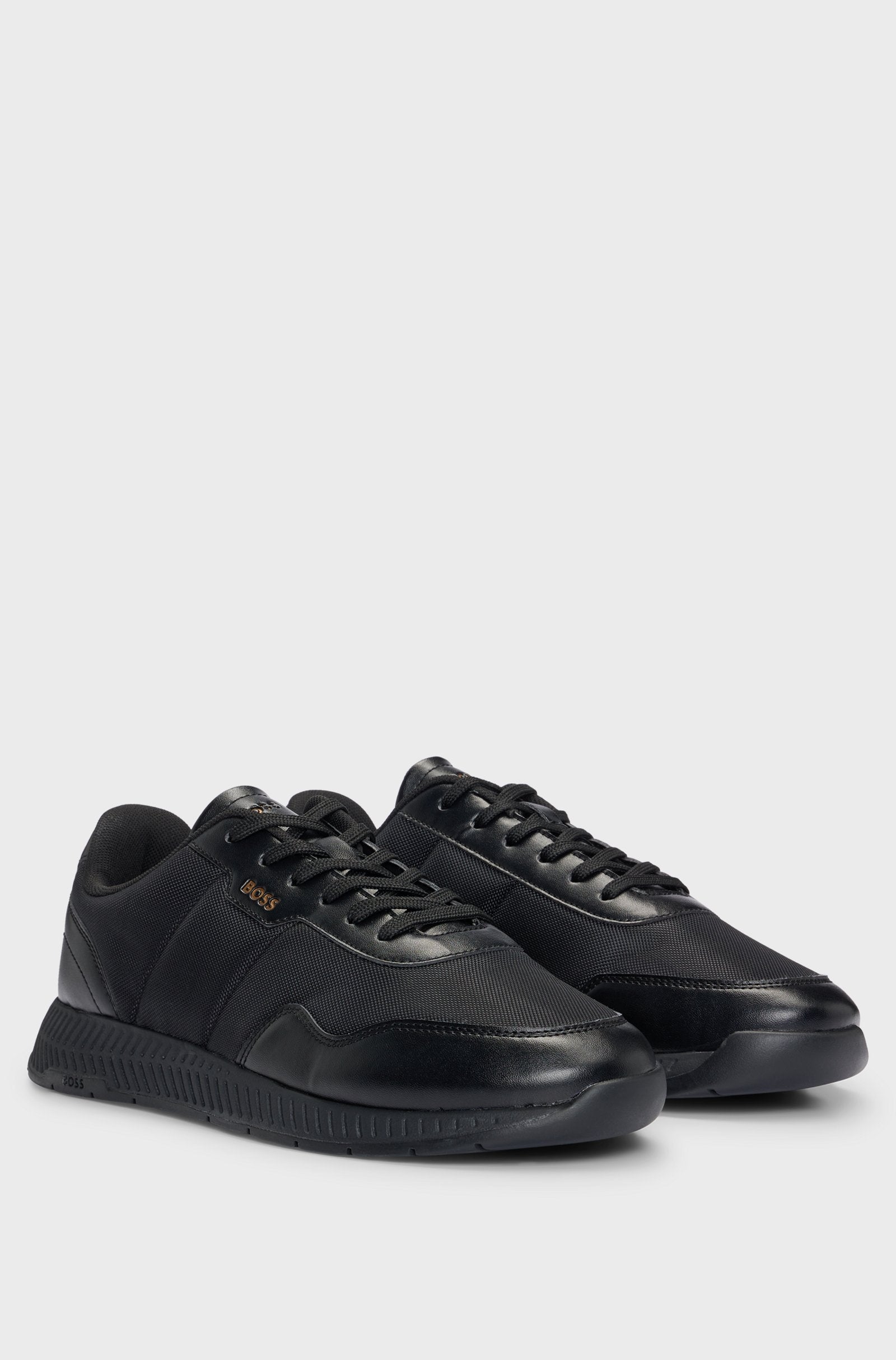 Boss Sapatilhas Sneakers Shoes Titanium Runn  Triple Blk Preto_shot1