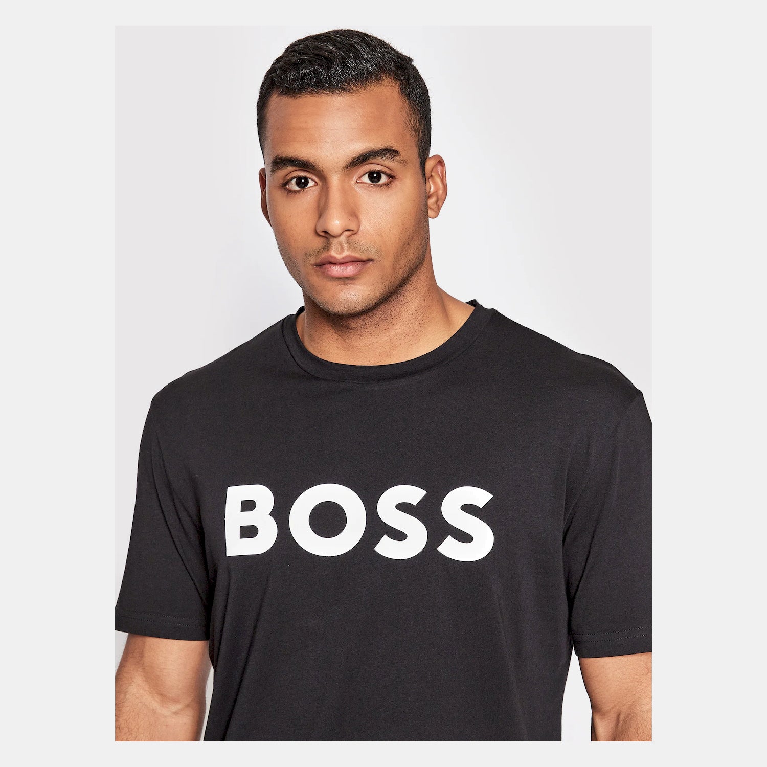 Boss T Shirt Thinking1 Black Preto_shot1