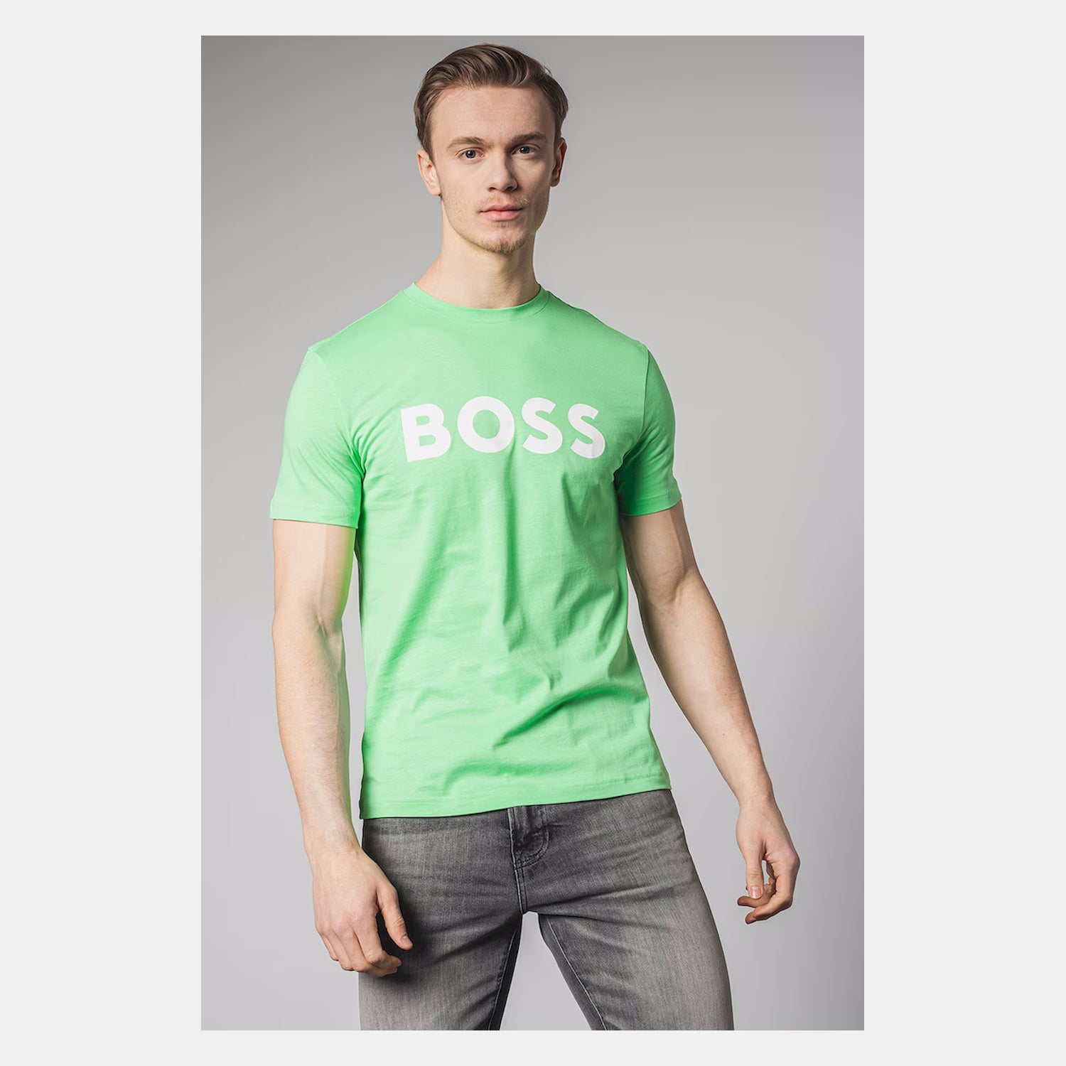 Boss T Shirt Thinking1 Green Verde_shot1