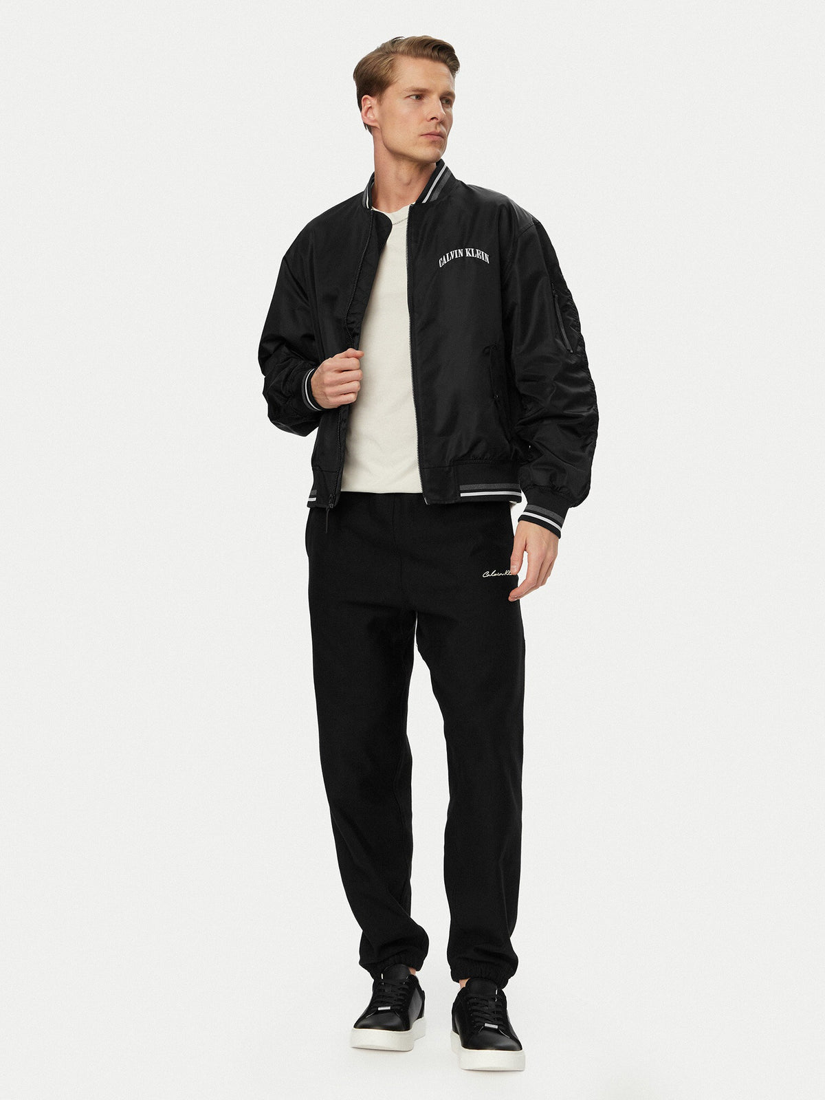 Calvin Klein Blusao Jackets Lv04rf510g Black Preto_shot2