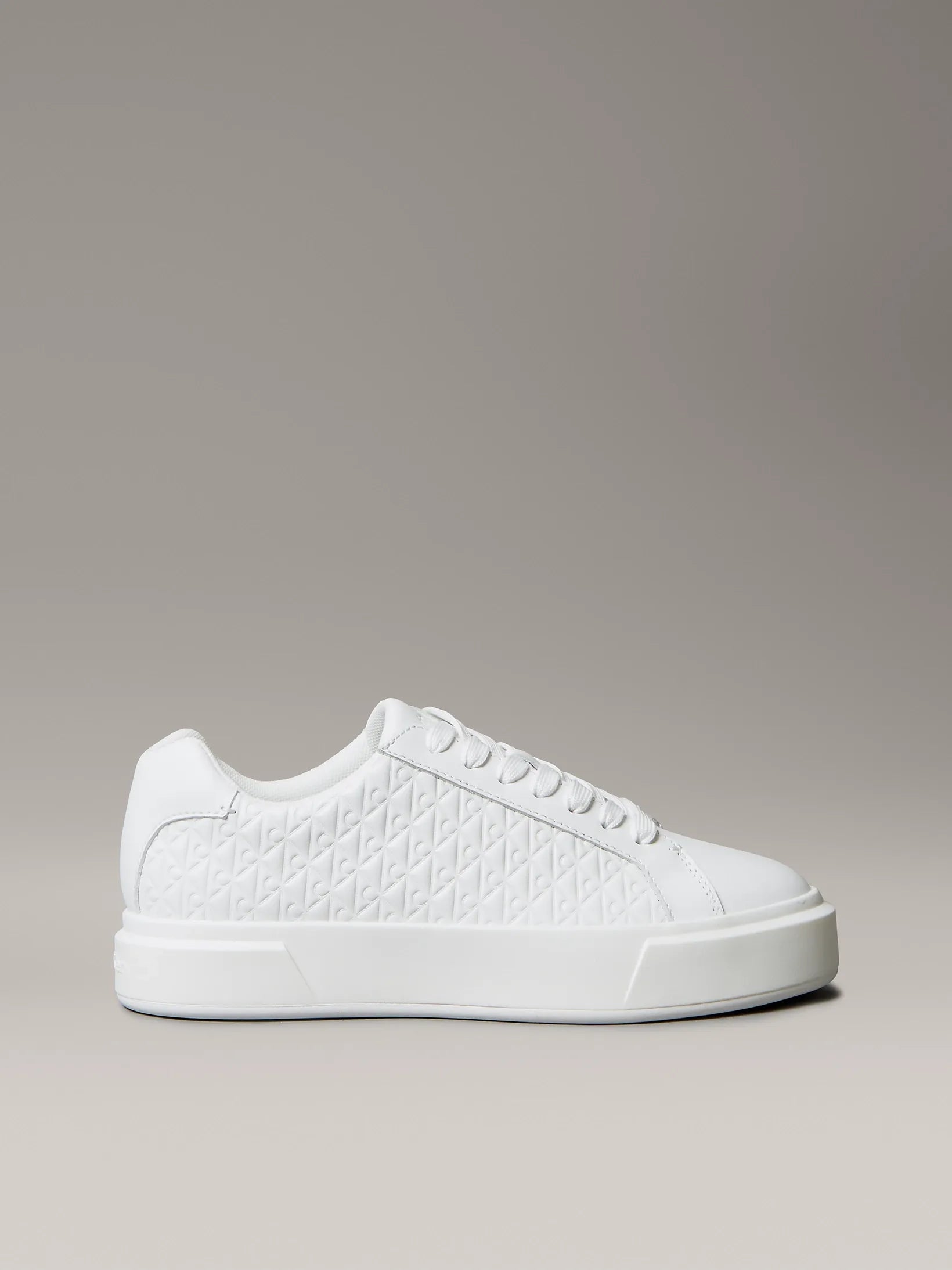 Calvin Klein Sapatilhas Sneakers Shoes Yw0yw02006 White.logo Branco_shot1