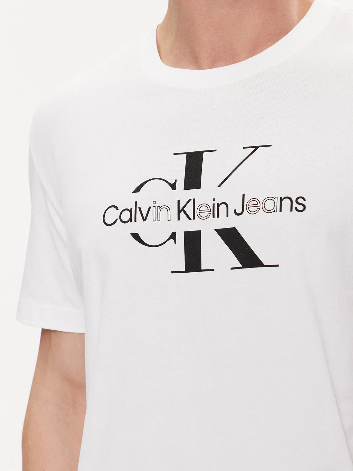 Calvin Klein T Shirt J30j325190 White Branco_shot2