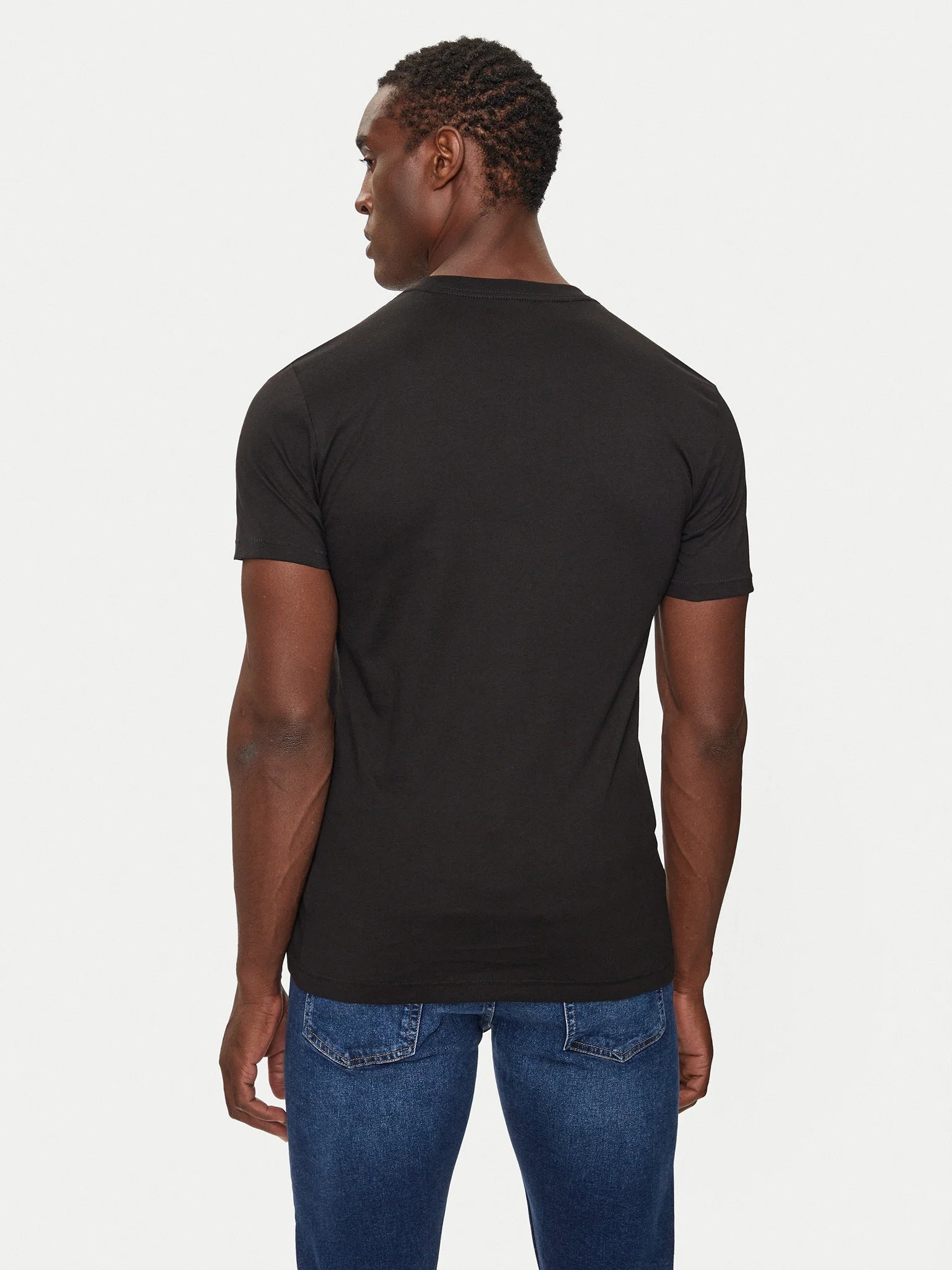 Calvin Klein T Shirt J30j325676 Black Preto_shot4