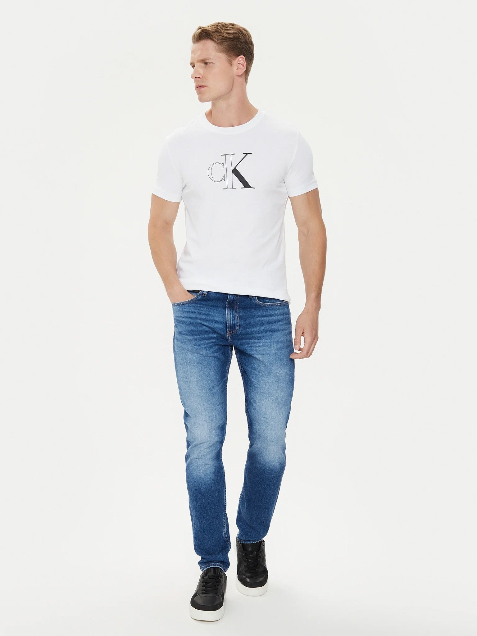 Calvin Klein T Shirt J30j325678 White Branco_shot2