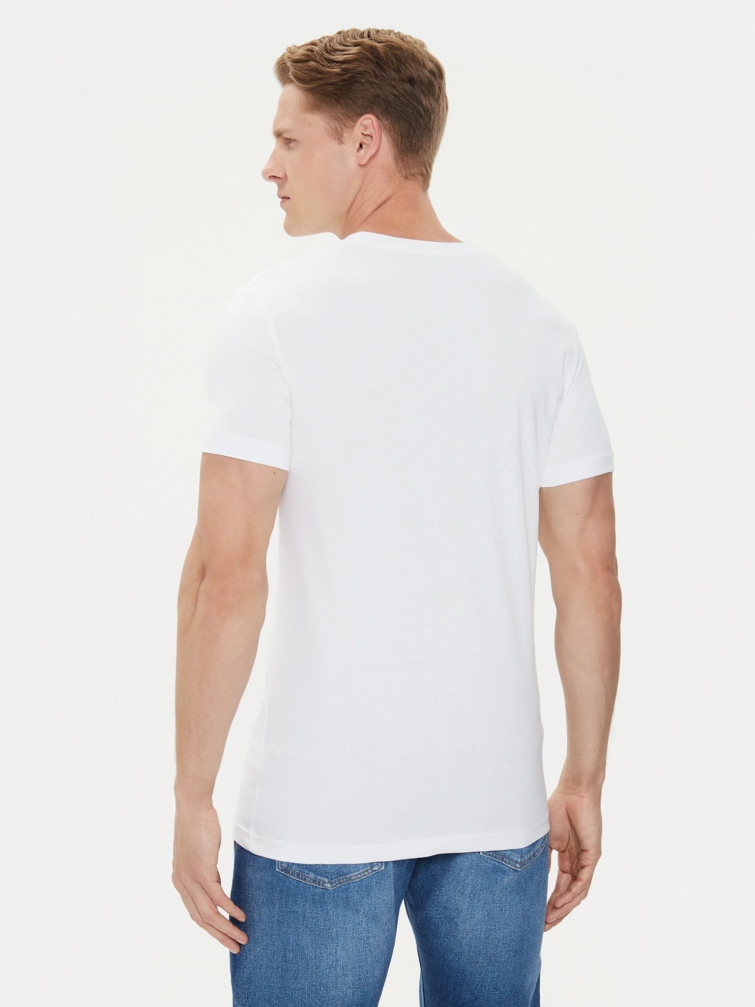 Calvin Klein T Shirt J30j325678 White Branco_shot3