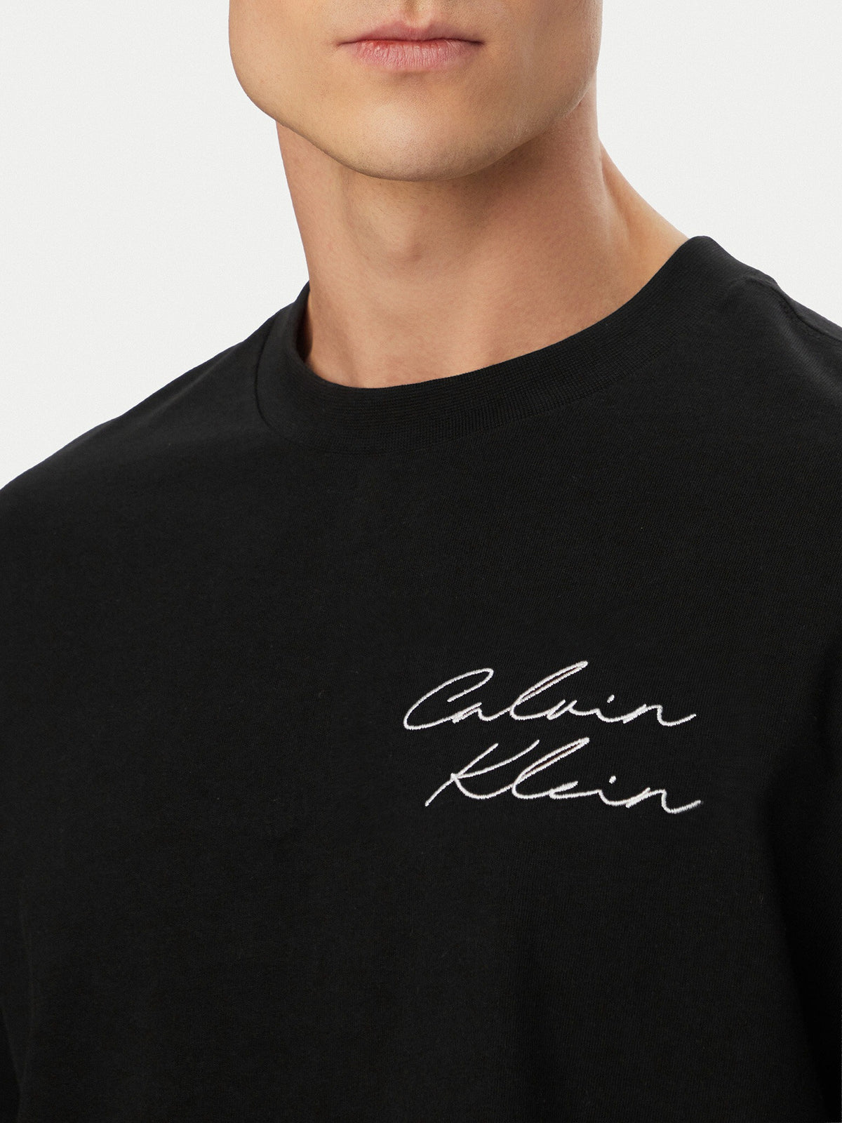 Calvin Klein T Shirt Lv04re828g Black Preto_shot4