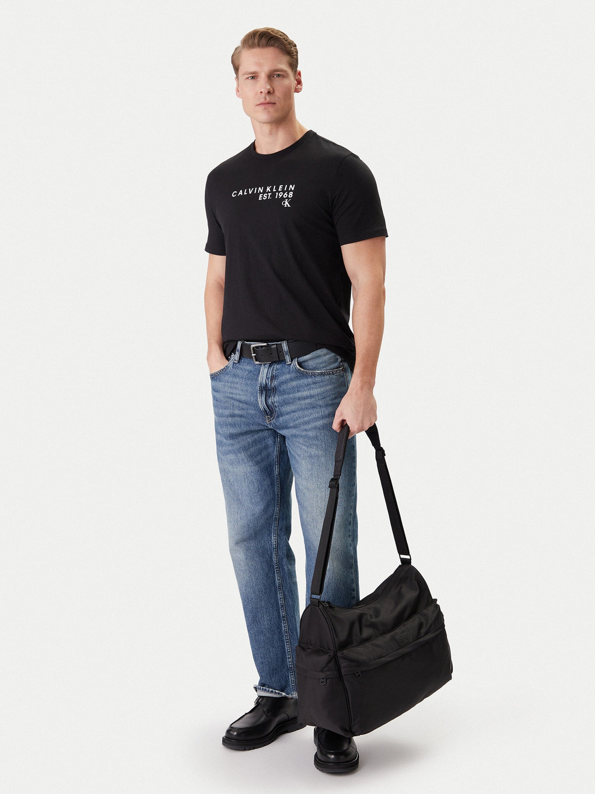 Calvin Klein T Shirt Lv04rf800g Black Preto_shot2