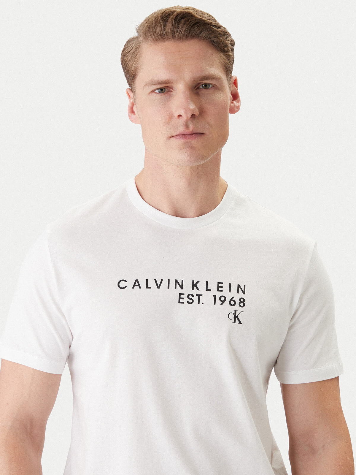 Calvin Klein T Shirt Lv04rf800g White Branco_shot4