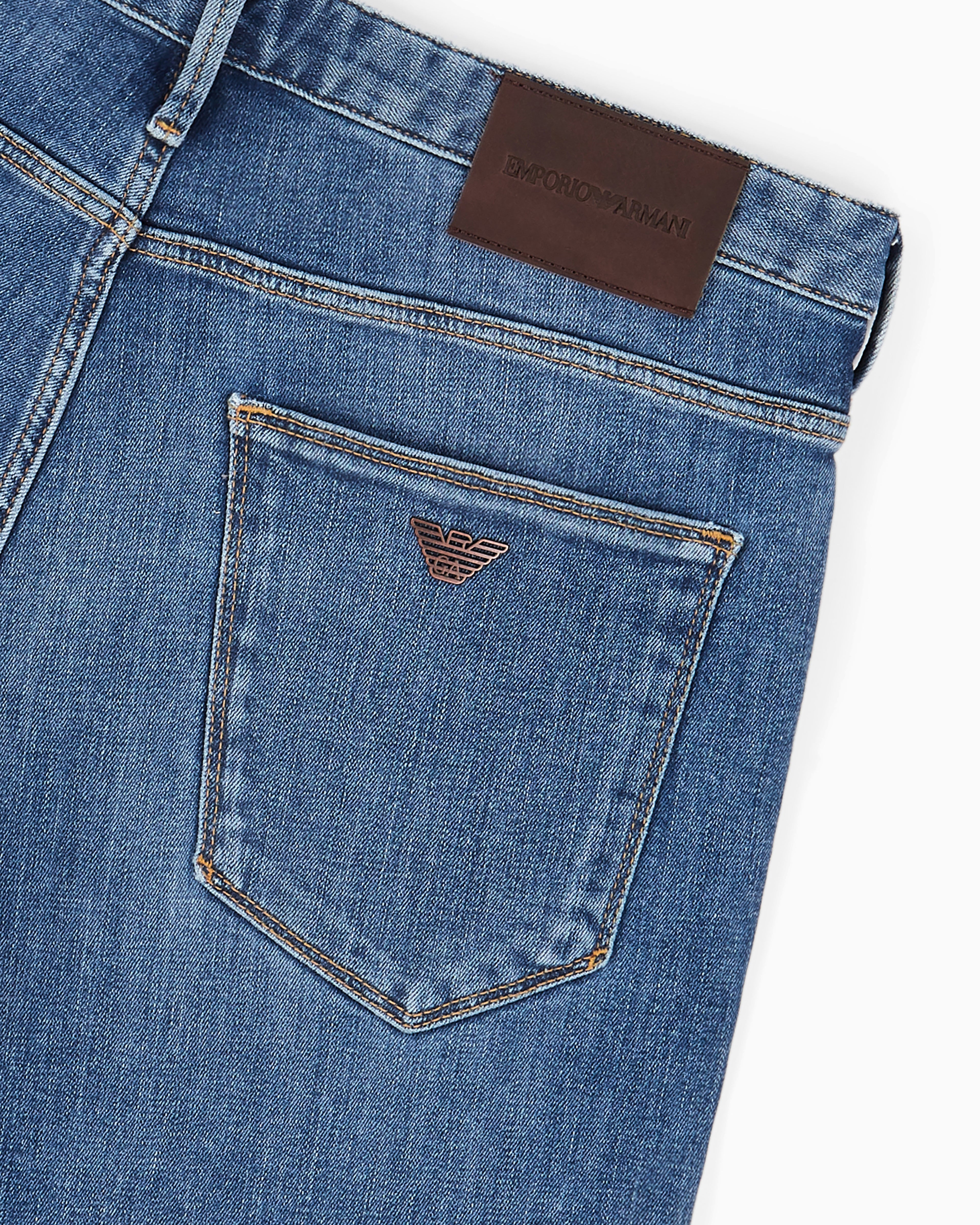 Emporio Armani Calcas Trousers 8n1j06 1g0lz Light Wash Light Wash_shot2