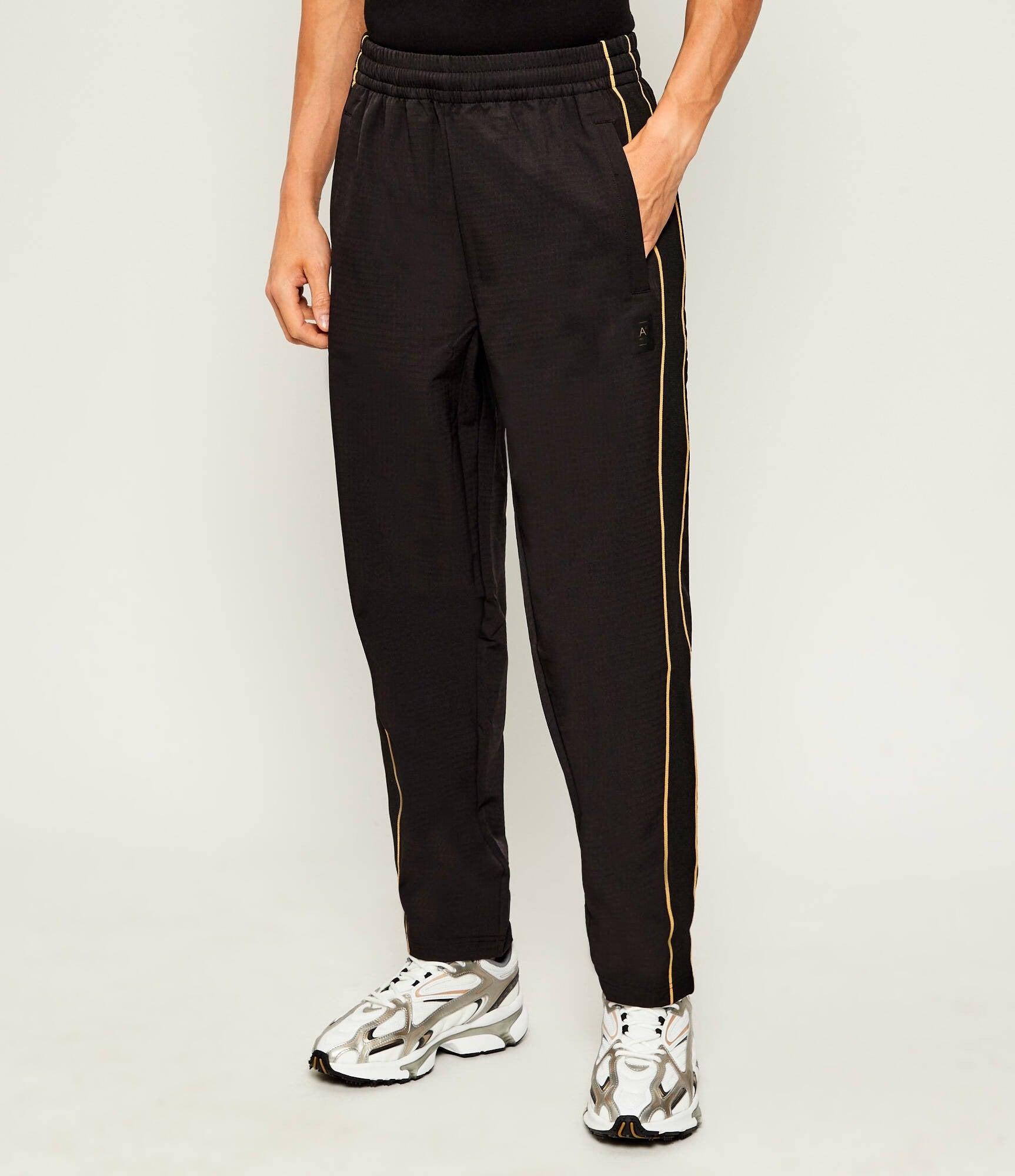 Emporio Armani Ea7 Tracksuit 7m000785 Af16945 Blk Gold Preto Ouro_shot4