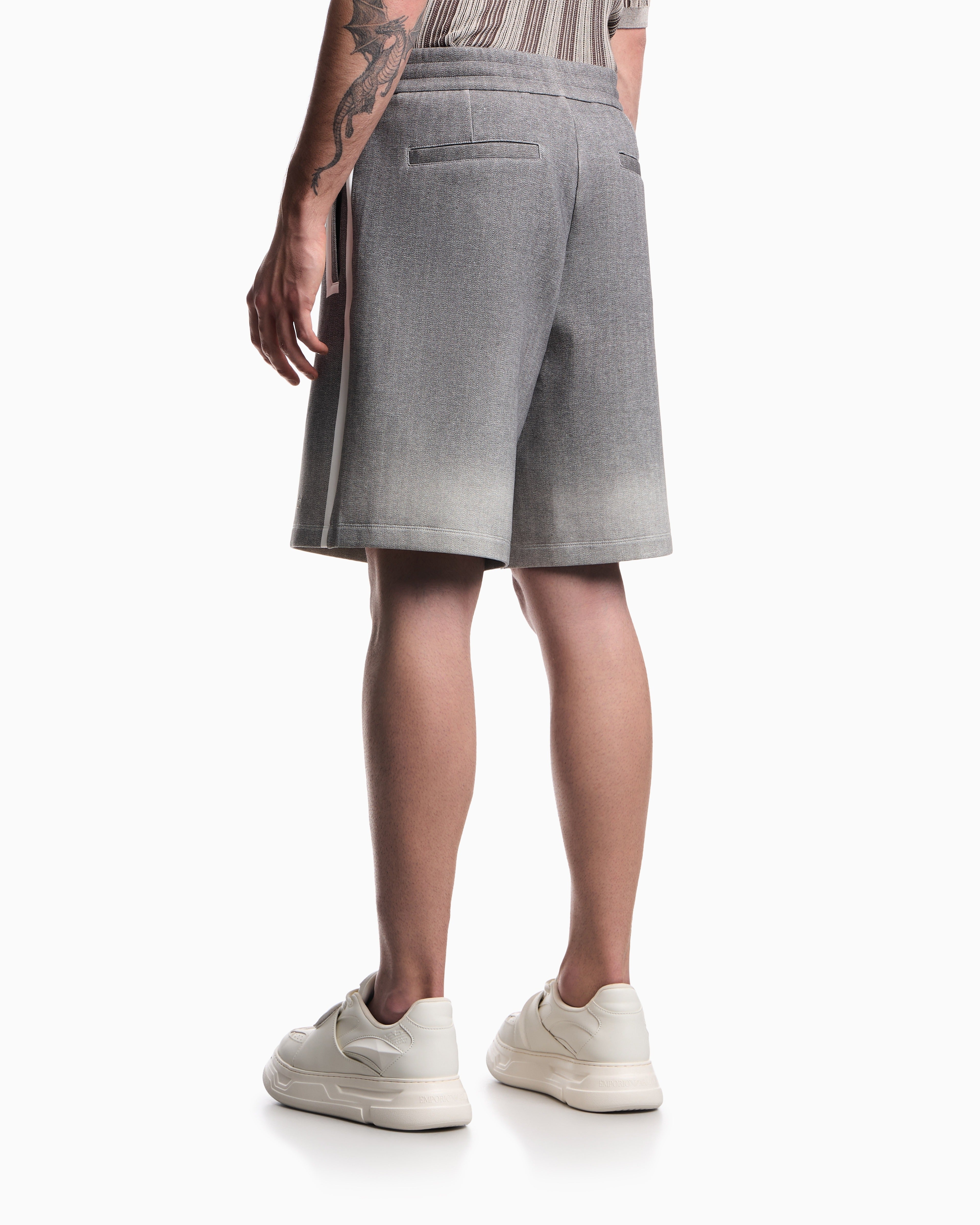 Emporio Armani Short Training Em005193 Af10013 Grey Cinza_shot3