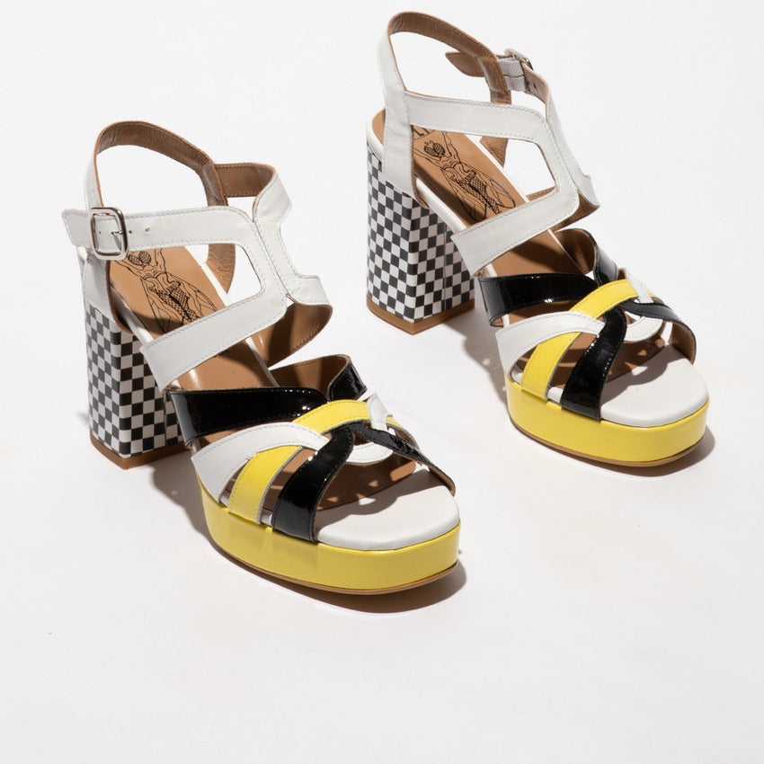 Fly London Sandalias Sandals Yetir455 Whi Black Branco Preto_shot2