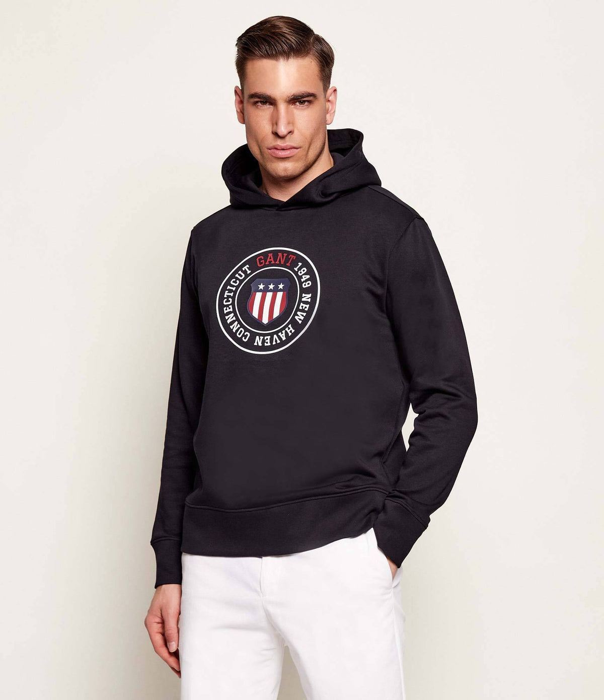 Gant Camisola Hoodie 2067100 Black Preto_shot1