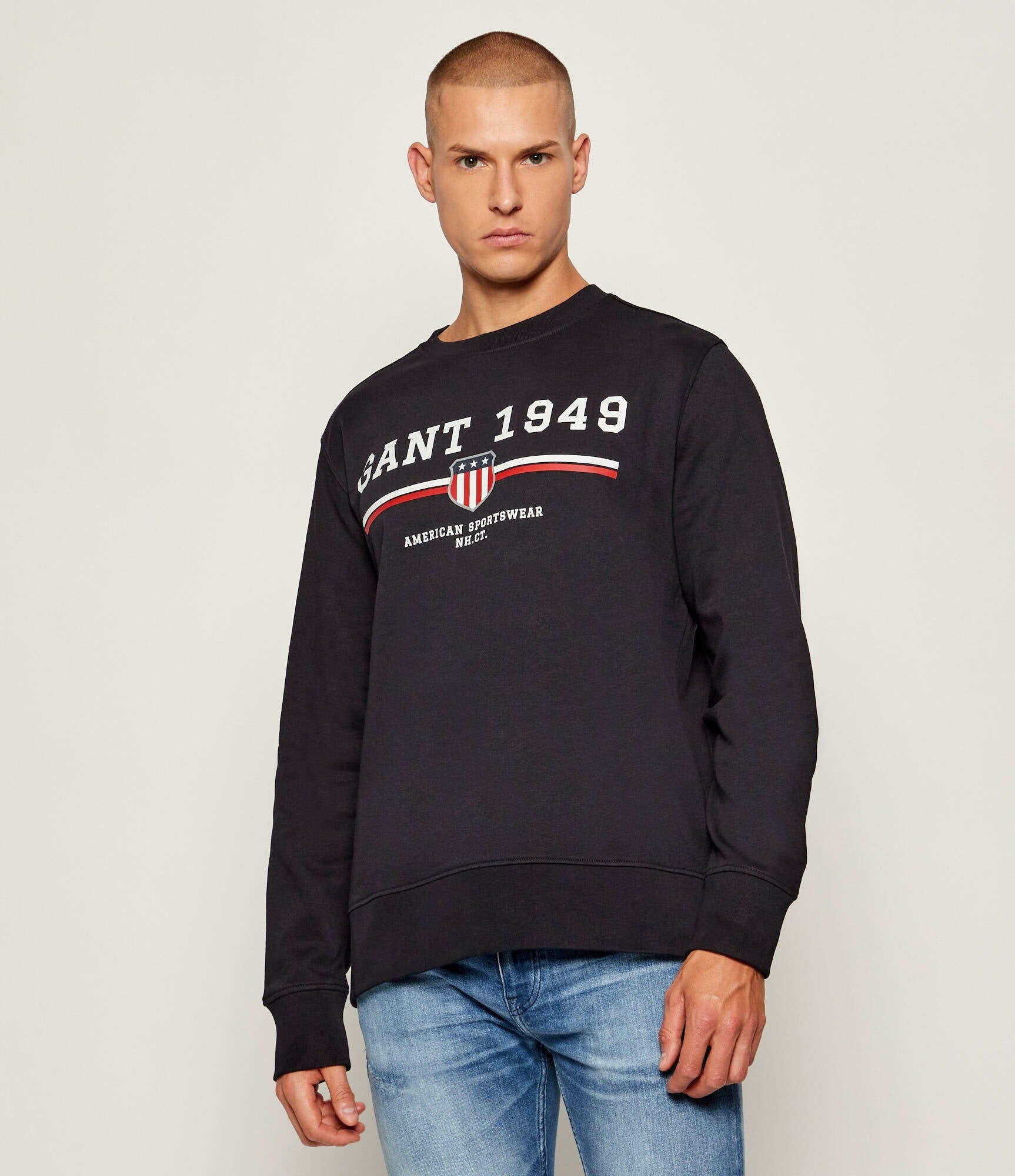 Gant Camisola Sweat 2067043 Black Preto_shot1