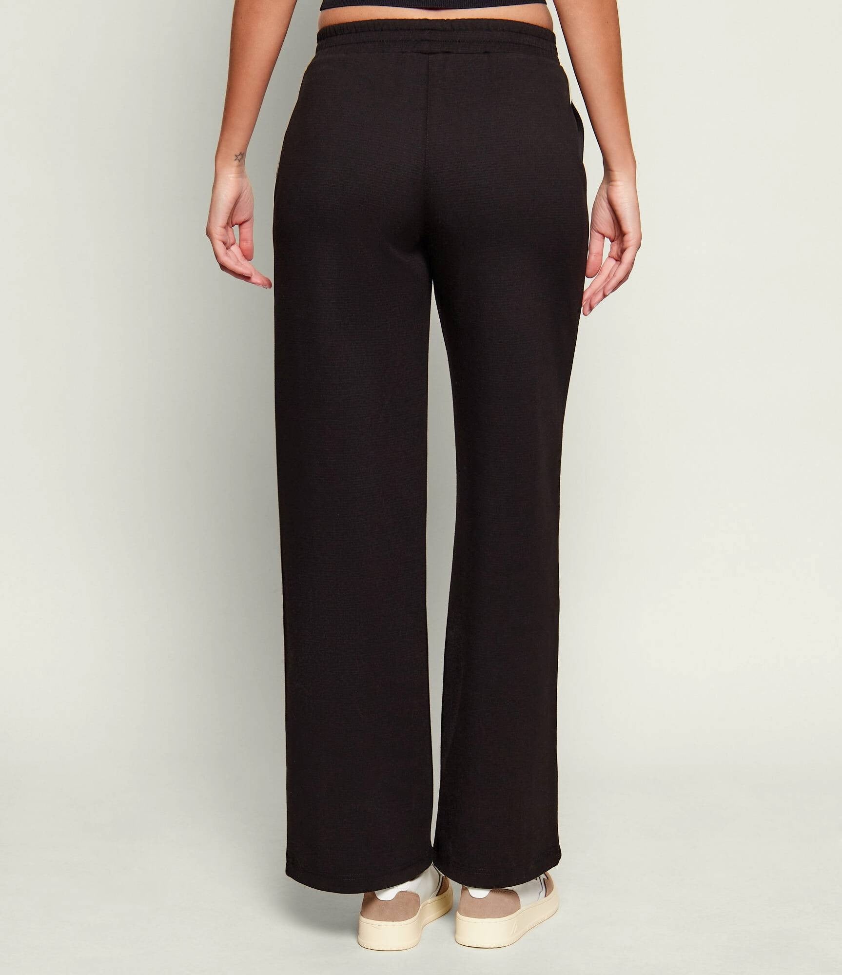 Guess Calcas Training Pants V6rb00 Kd852 Black Preto_shot3