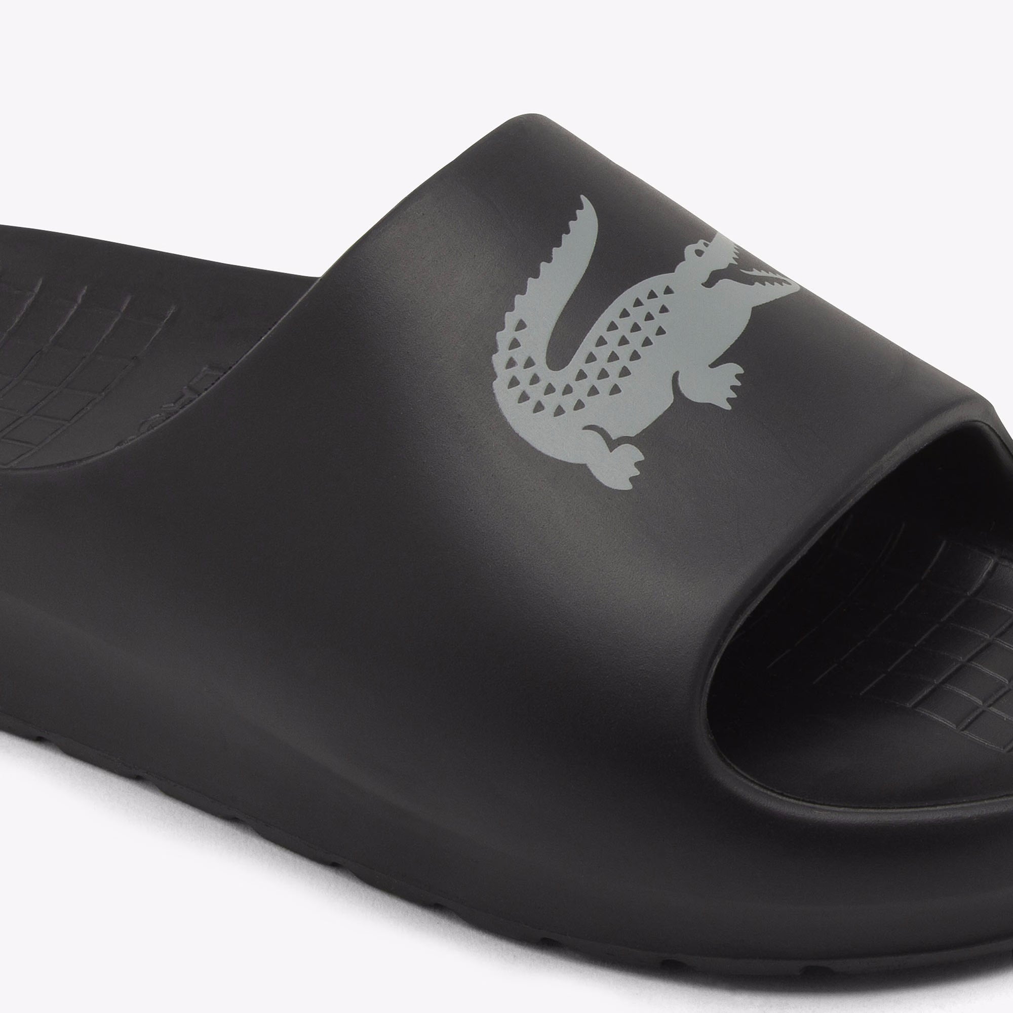 Lacoste Chinelos Slippers Serve Slide Blk Gry Preto Cinza_shot5
