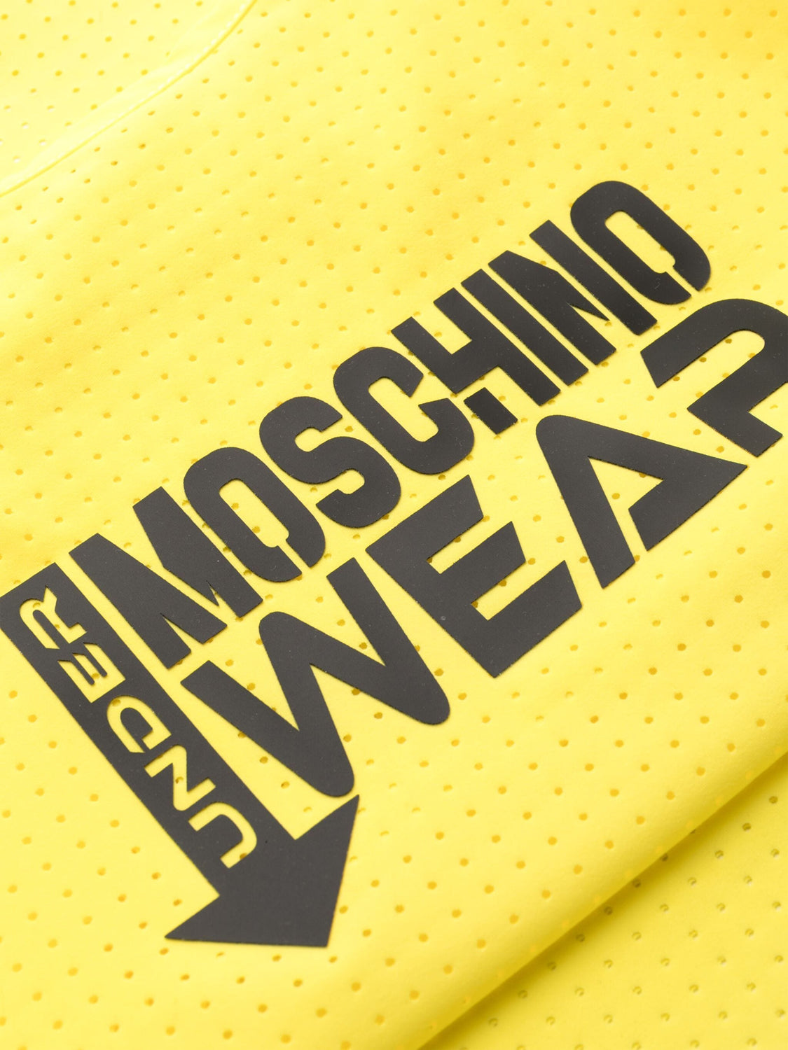 Moschino T Shirt A8903 4407 Yellow Amarelo_shot2