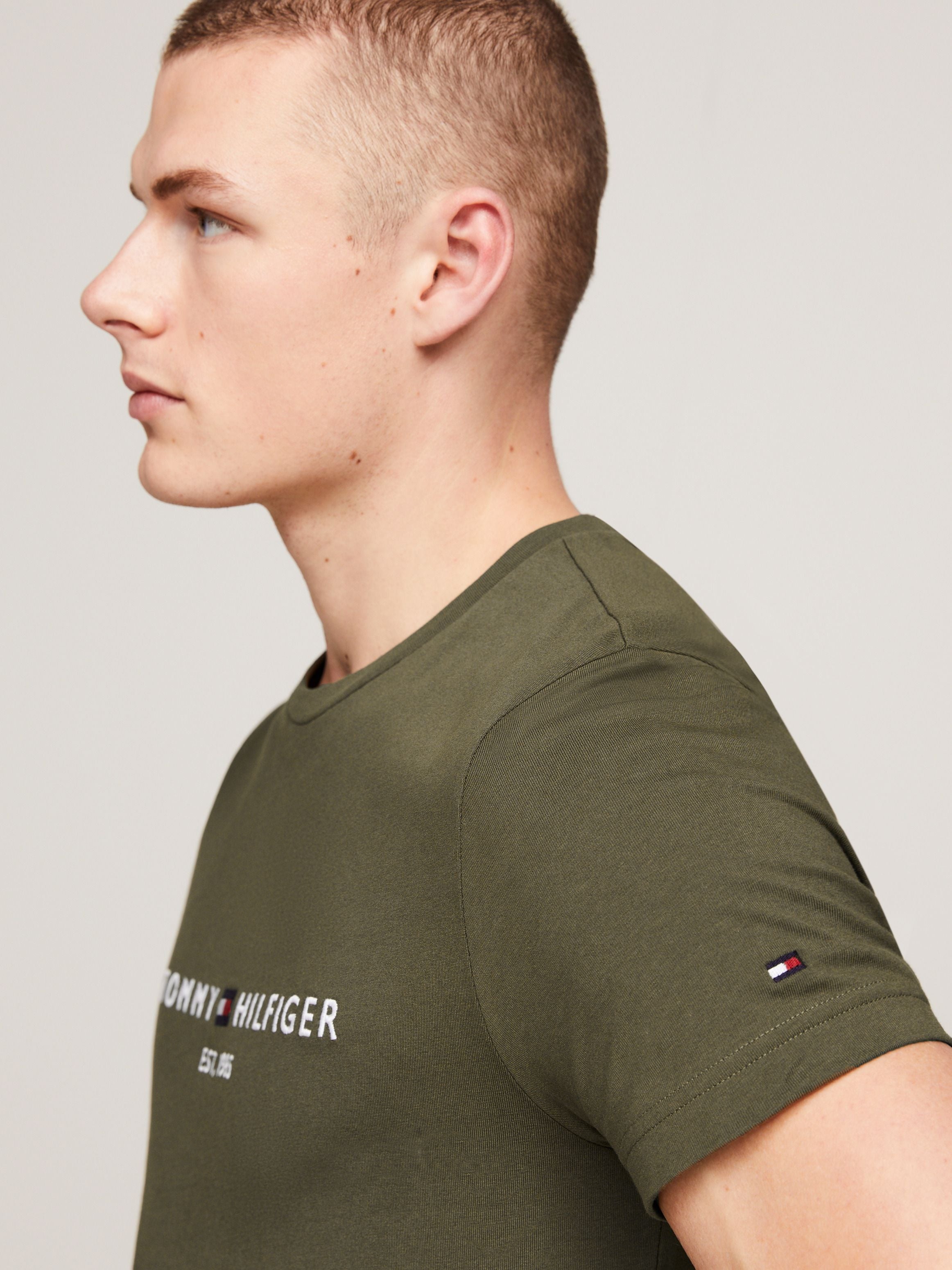 Tommy Hilfiger T Shirt Mw0mw11797 Green Moss Verde Moss_shot3