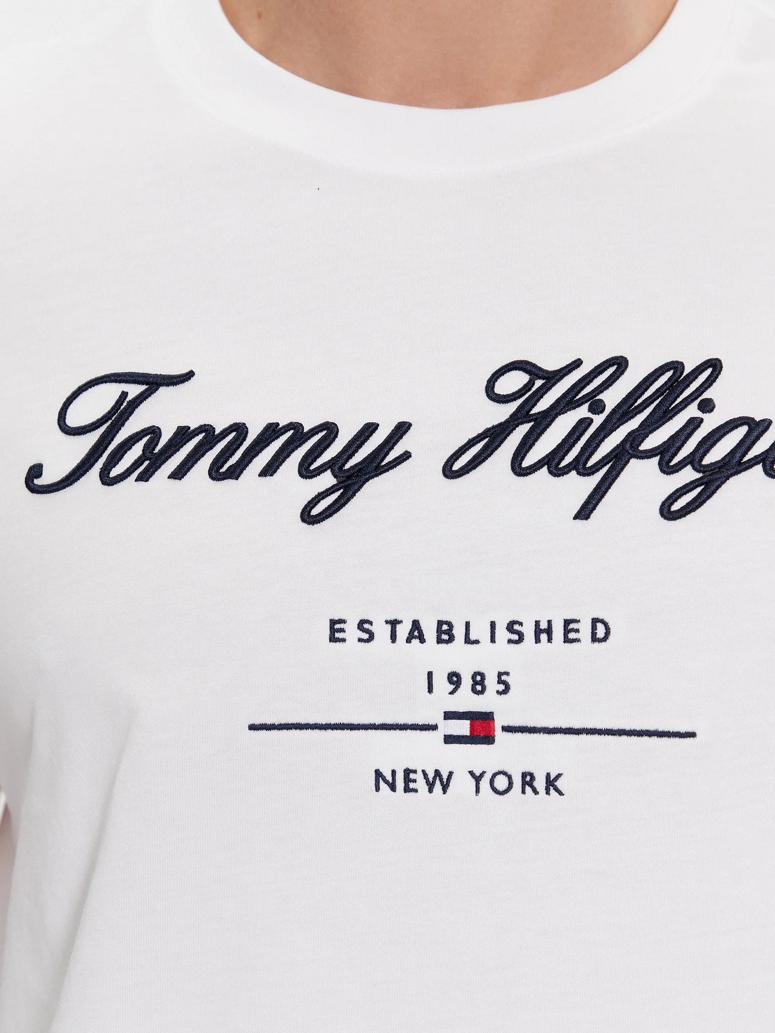 Tommy Hilfiger T Shirt Mw0mw33691 White Branco_shot3