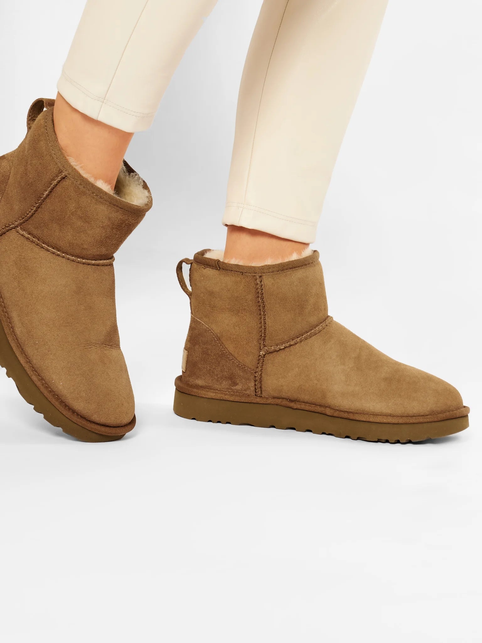 Ugg Botas Boots G1016222 Chestnut Chestnut_shot3