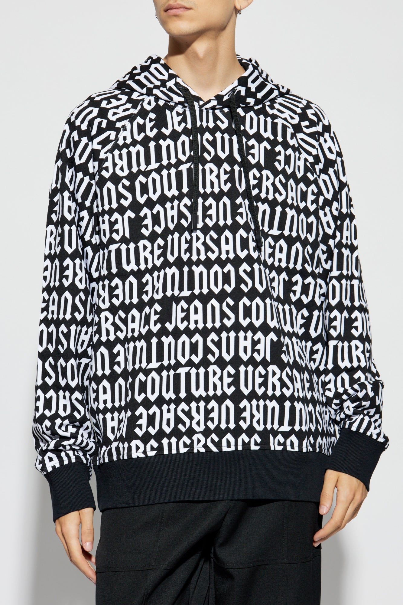 Versace Camisola Hoodie 77gai331 Blk White Preto Branco_shot2