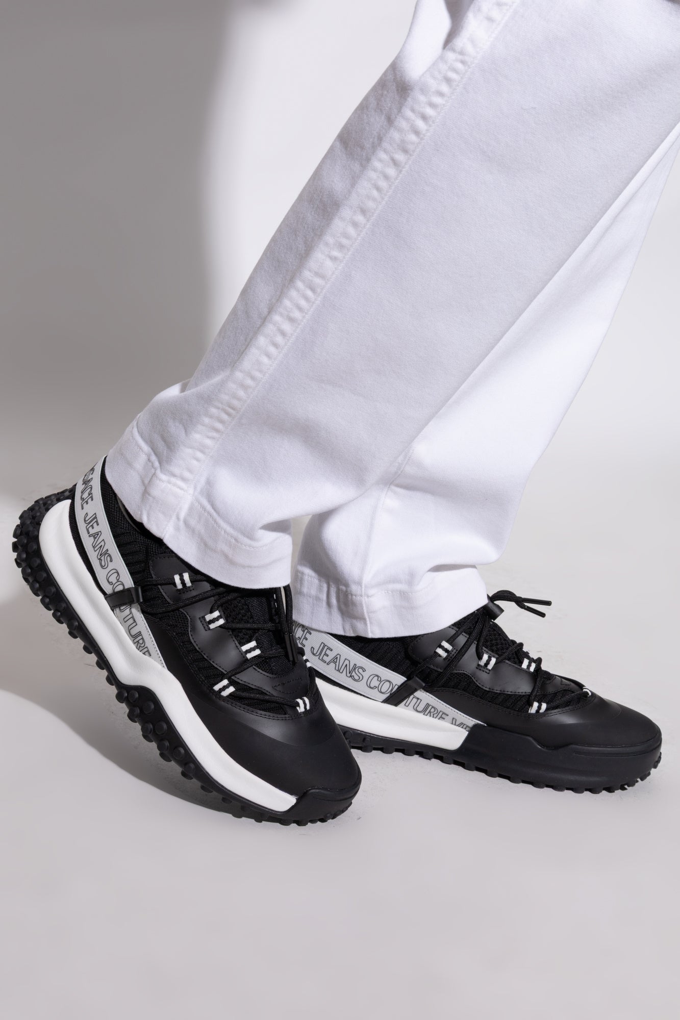 Versace Sapatilhas Sneakers Shoes 78ya3sn2 Black Preto_shot2
