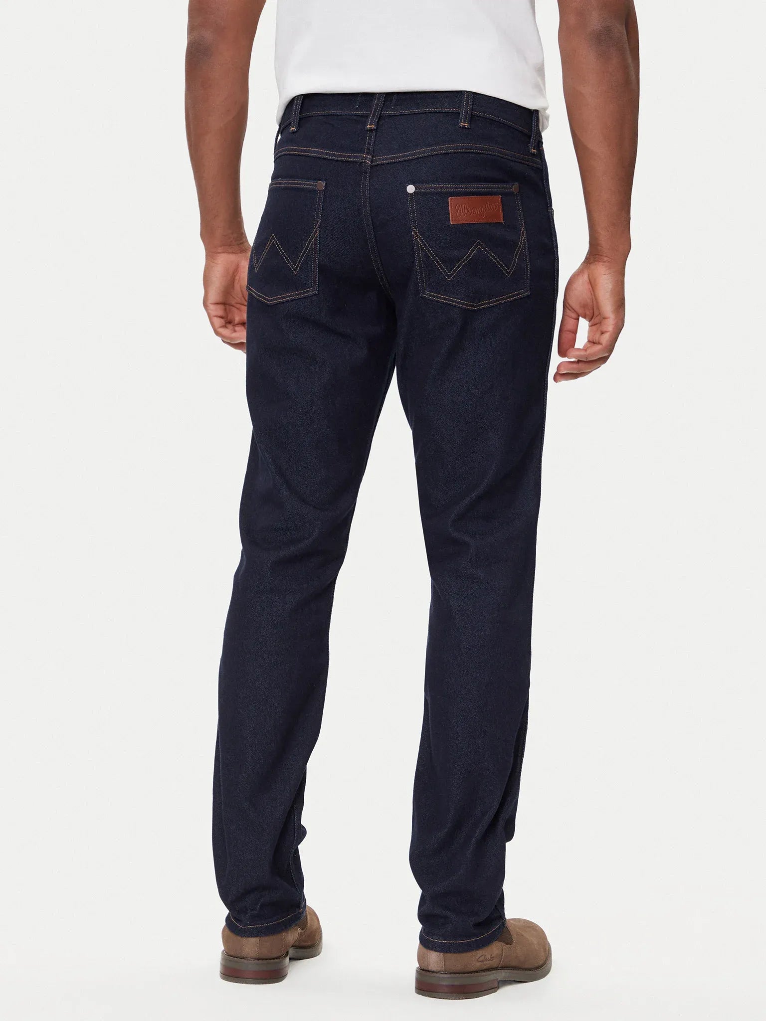 Wrangler Calcas Trousers Greensboro Moo Dark Wash Dark Wash_shot4
