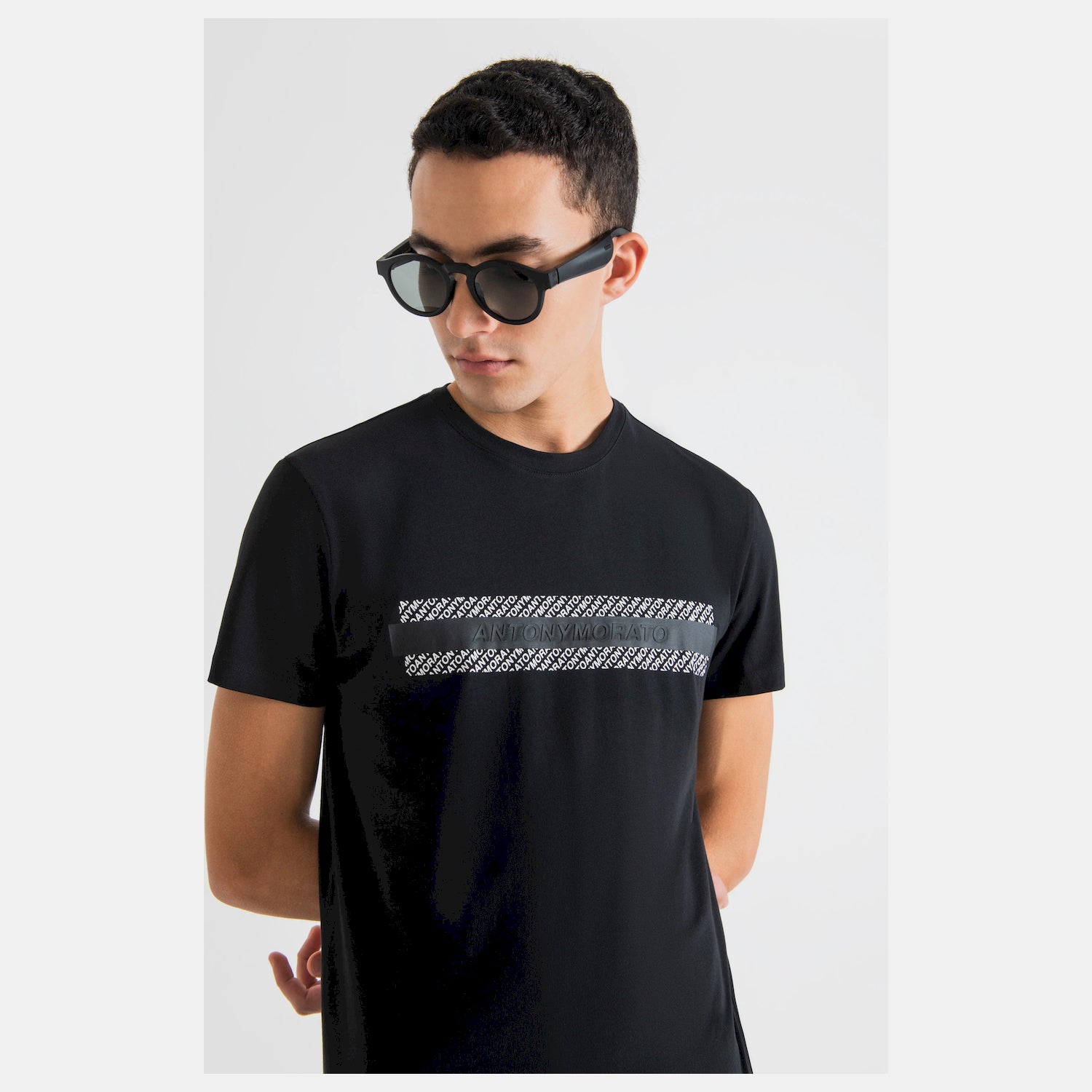 Antony Morato T Shirt Mmks02235 Black Preto_shot1