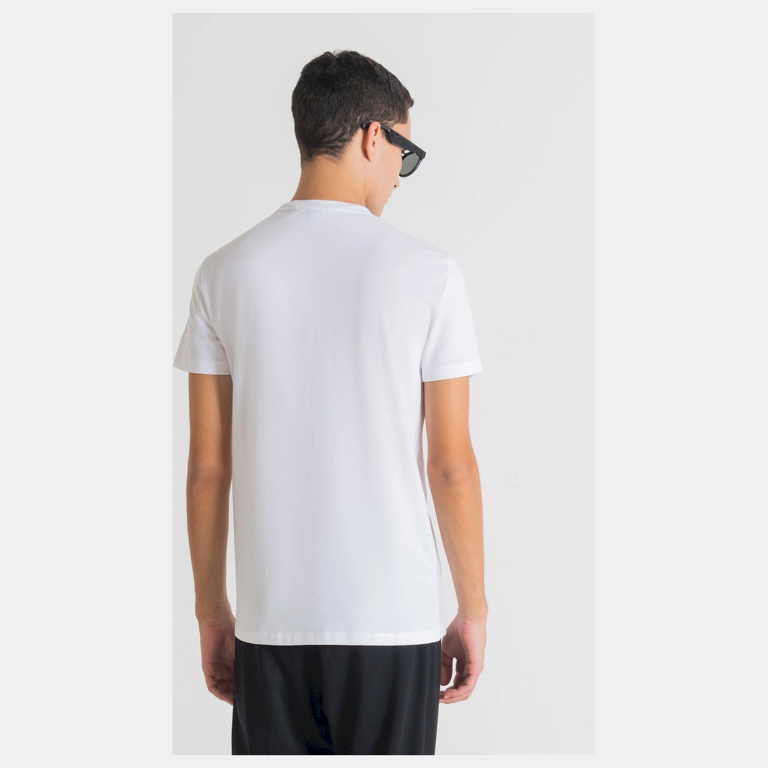 Antony Morato T Shirt Mmks02237 White Branco_shot2