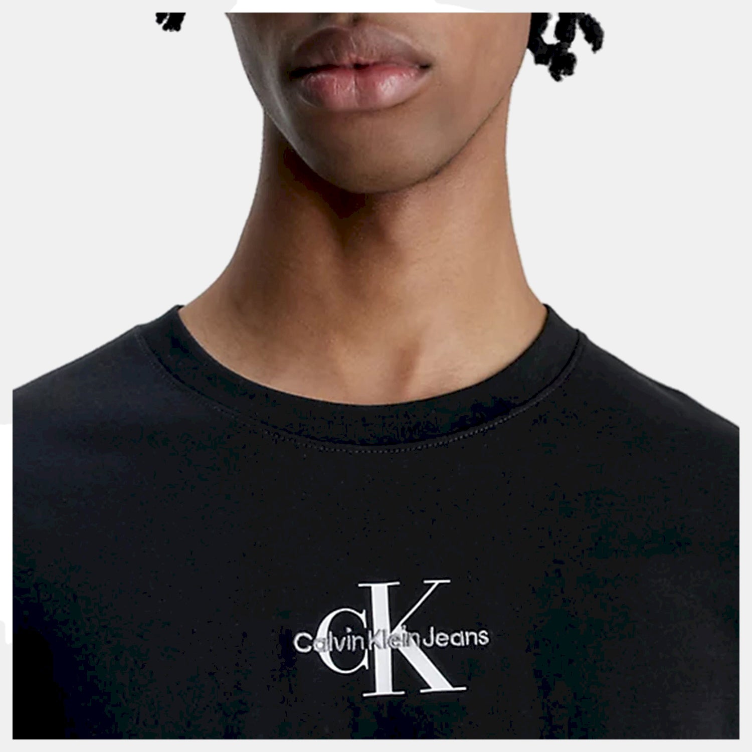 Calvin Klein T Shirt J30j323483 Black Preto_shot2