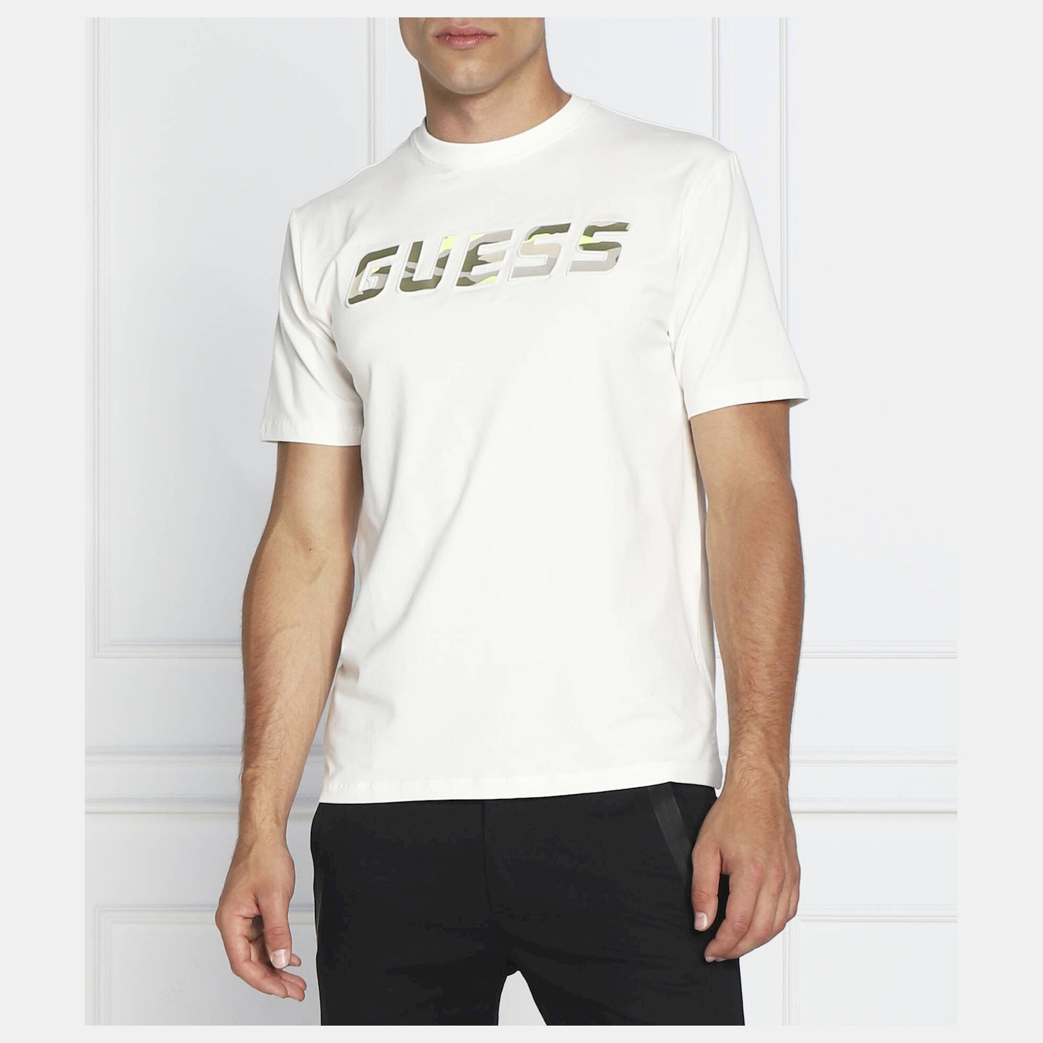 Guess T Shirt Z2yi09 J1311 Whi Green Branco Verde_shot1