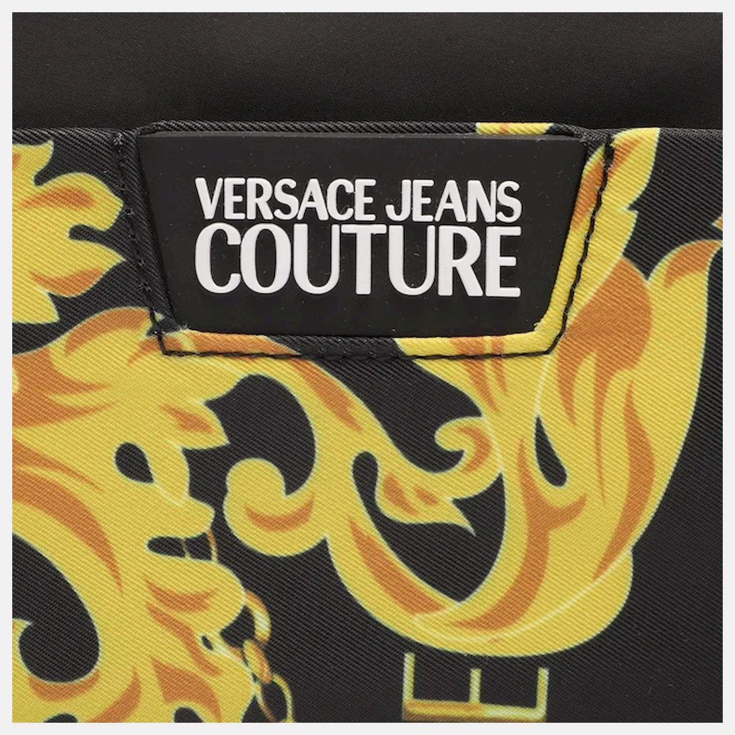 Versace Necessaire Bag 75ya4b8c Blk Gold Preto Ouro_shot1