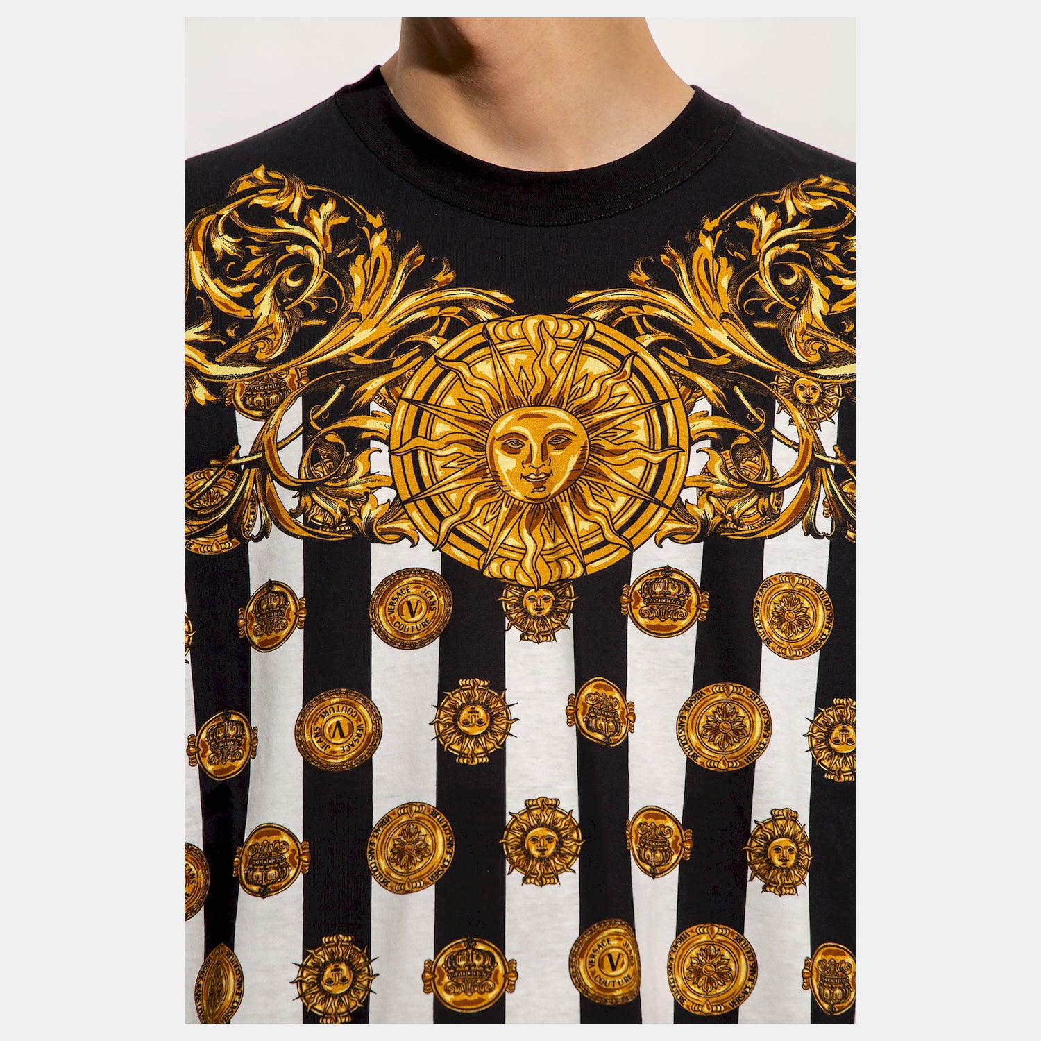 Versace T Shirt 72gah6rc Blk White Preto Branco_shot5